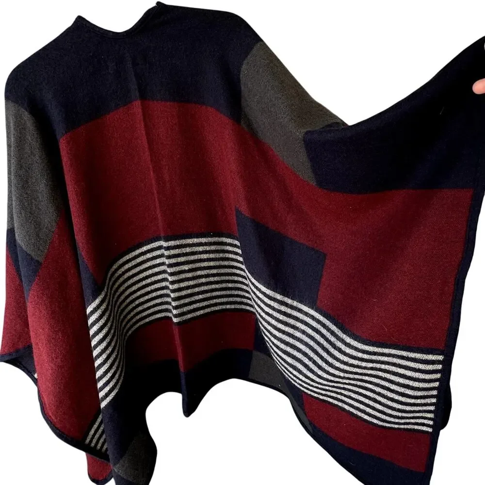 NWT Marc New York O/S Sweater Poncho w/ Metal Clasp Plaid Fall Cozecore Preppy